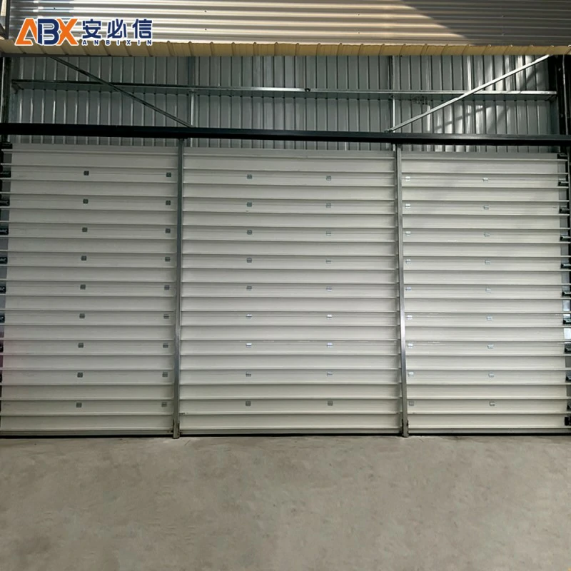 电动滑升门